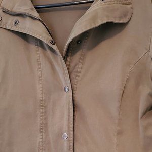 lucky brand jacket- only worn once -excellent cond